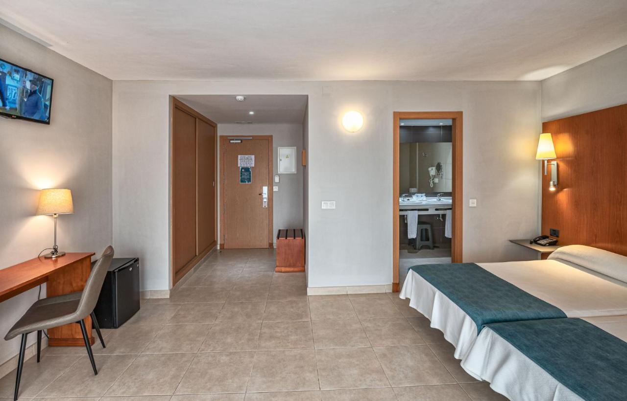 Hotel Mainare Playa Fuengirola Bagian luar foto