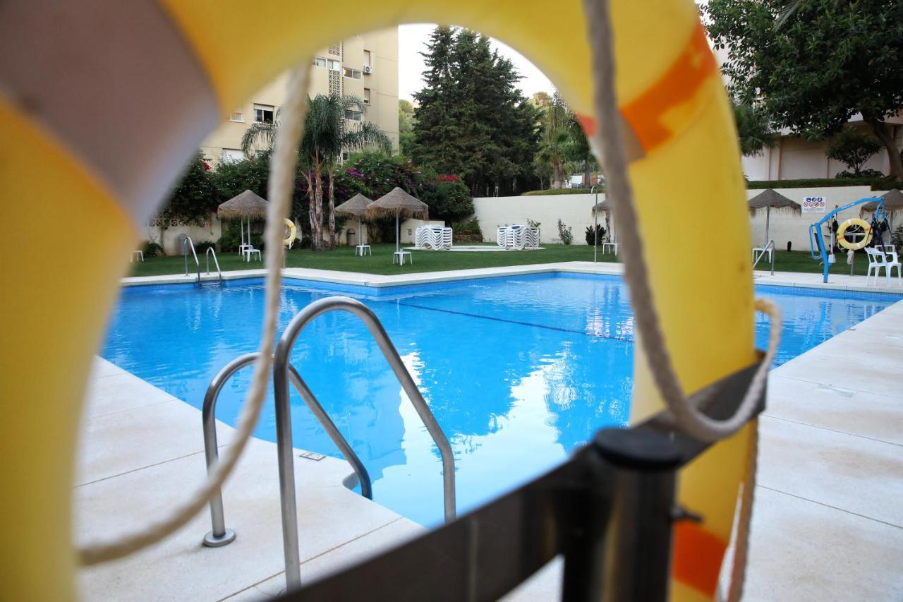 Hotel Mainare Playa Fuengirola Bagian luar foto